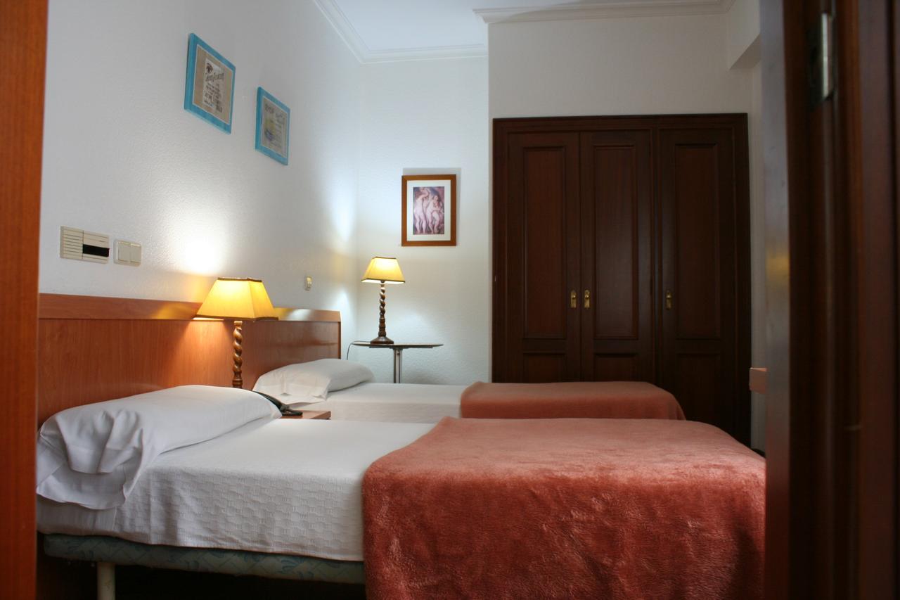 Hostal Gran Via 비고 외부 사진