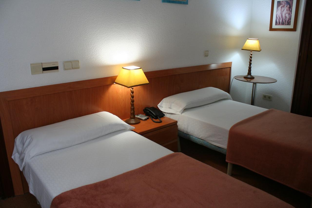 Hostal Gran Via 비고 외부 사진
