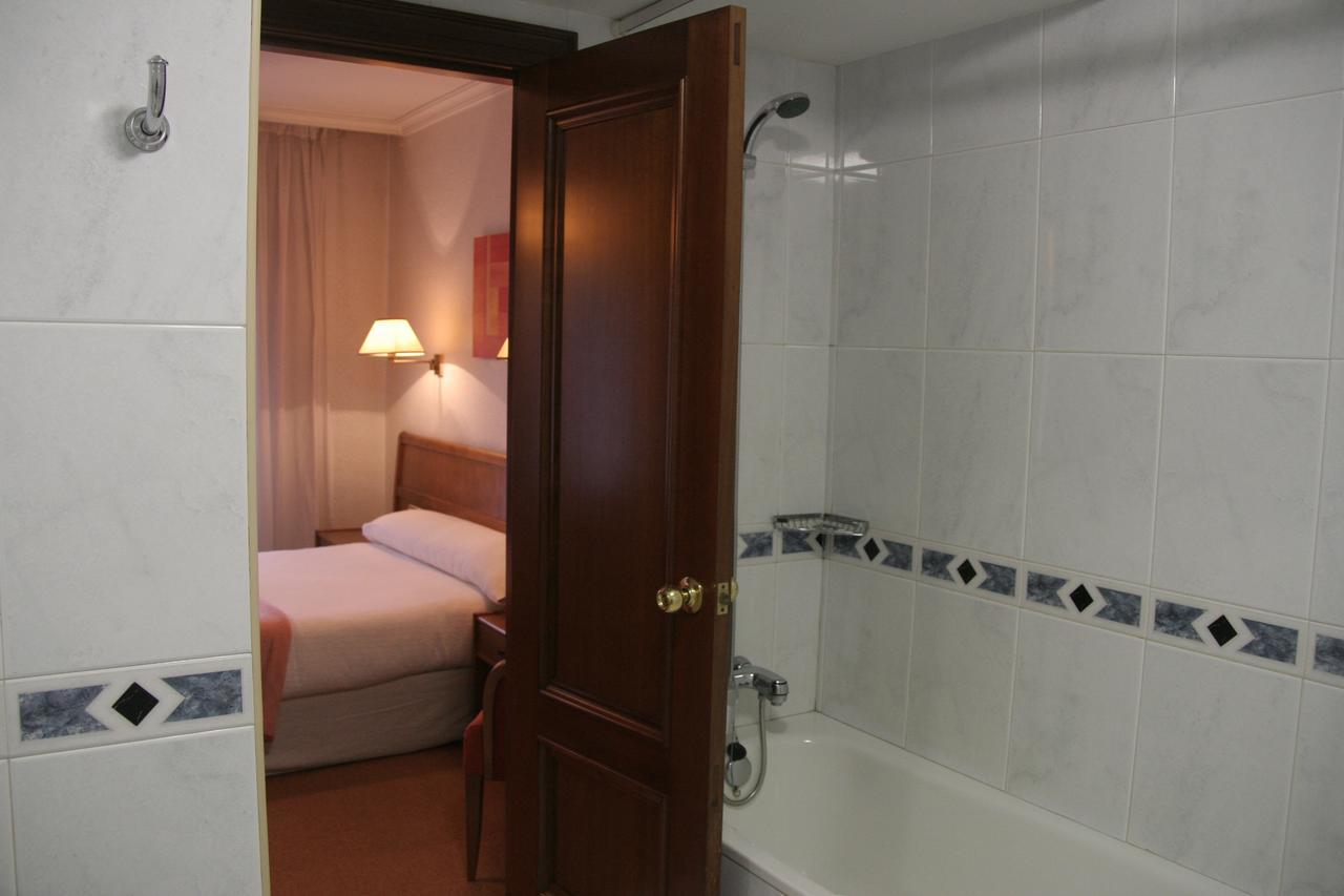 Hostal Gran Via 비고 외부 사진