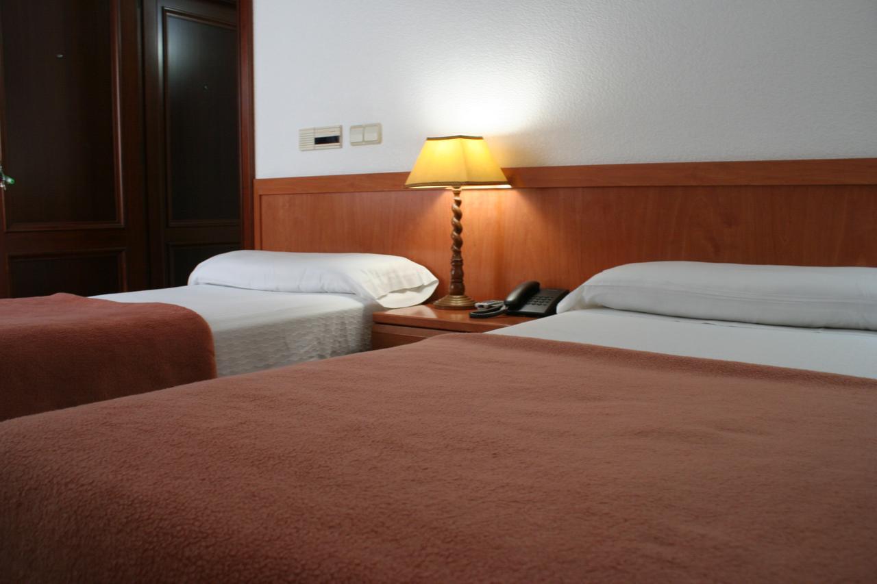 Hostal Gran Via 비고 외부 사진