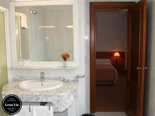 Hostal Gran Via 비고 외부 사진